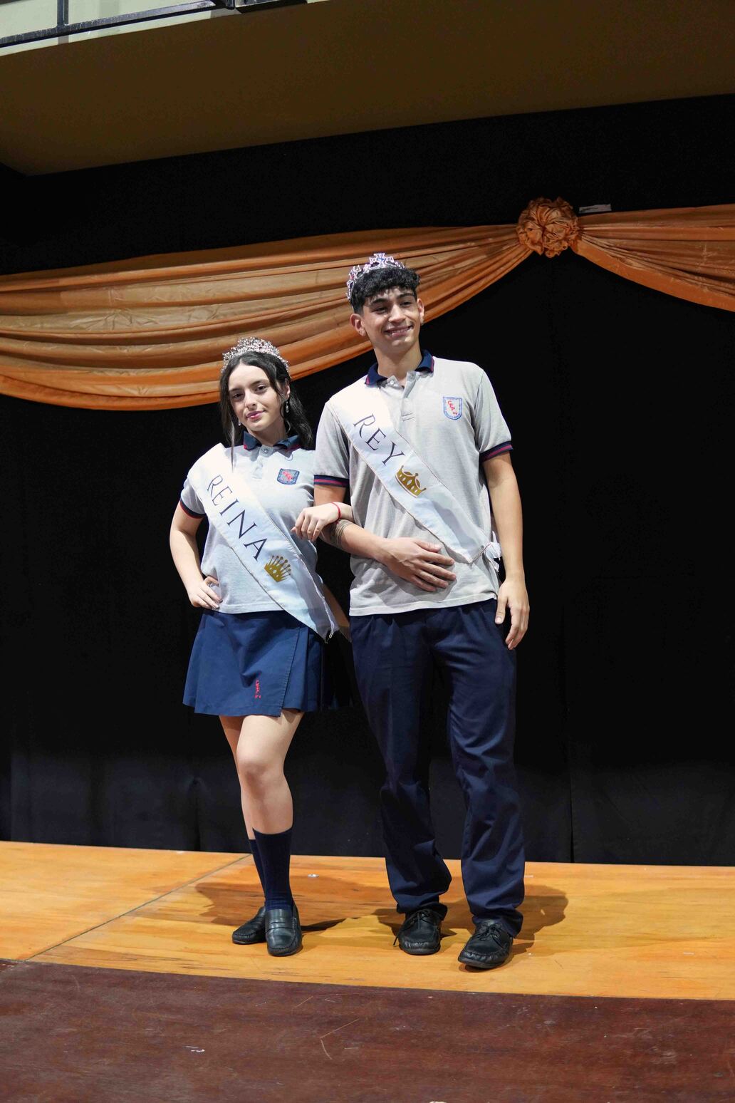 Rey/Reina del Otro Colegio