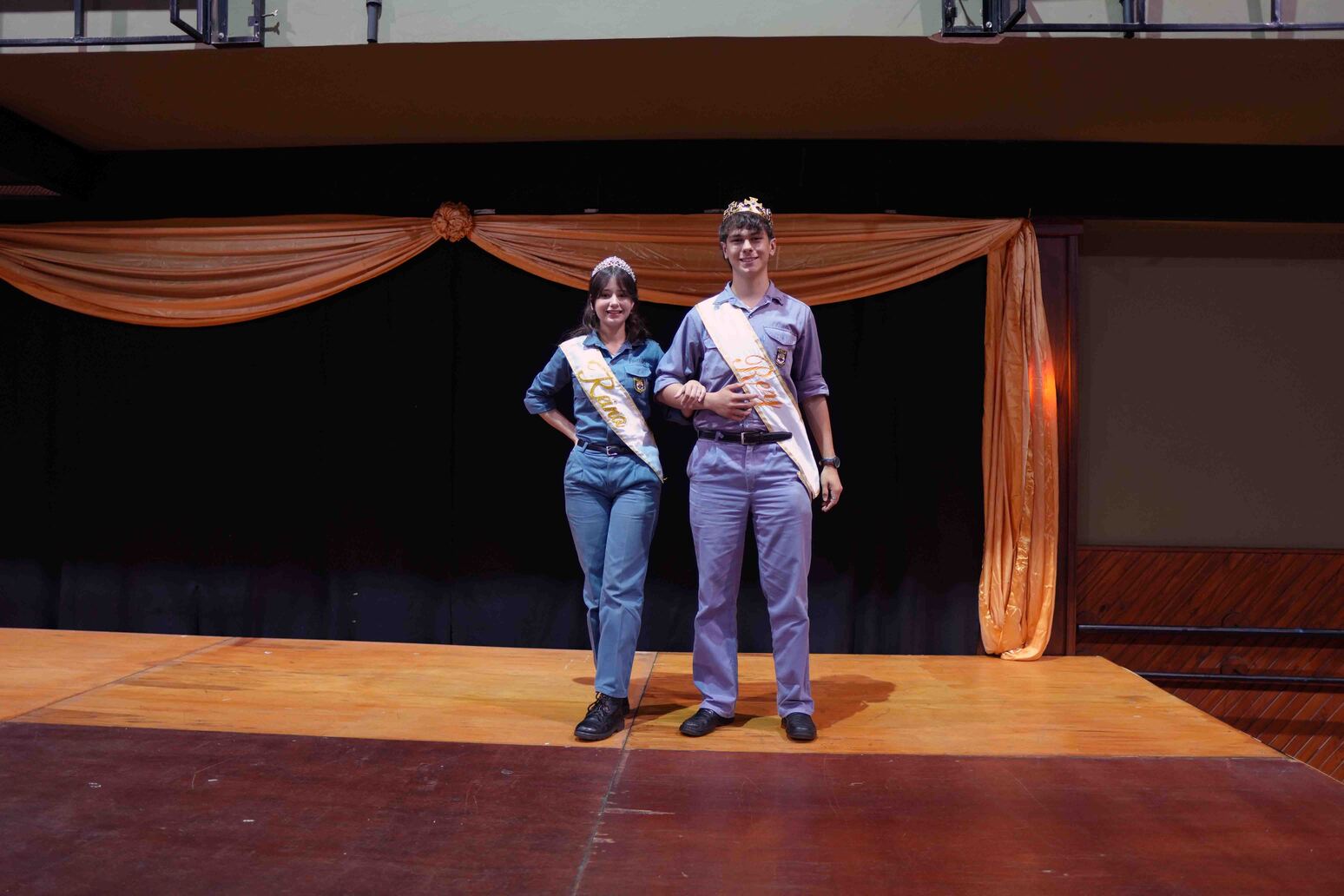 Rey/Reina del Otro Colegio